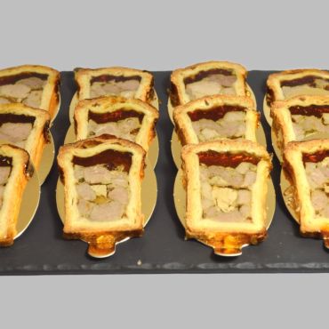 Mini pâtés en croûte médaillonnés foie gras