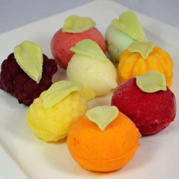 Petit fruit moulé en sorbet
